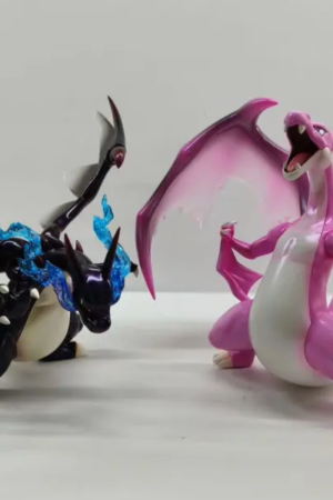 Alternative view of Mega Charizard X & Mega Charizard Y | Pokémon 1/20 Scale World Diorama - Fog Studio