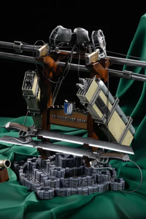 Attack on Titan – Omni-Directional Mobility Gear 1/3 Scale Statue Set – Typical Scene Studio