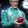 Infinite Statue – Doctor Carl Hill 16 Action Figure Re-Animator Sixth Scale Figure (Licensed)