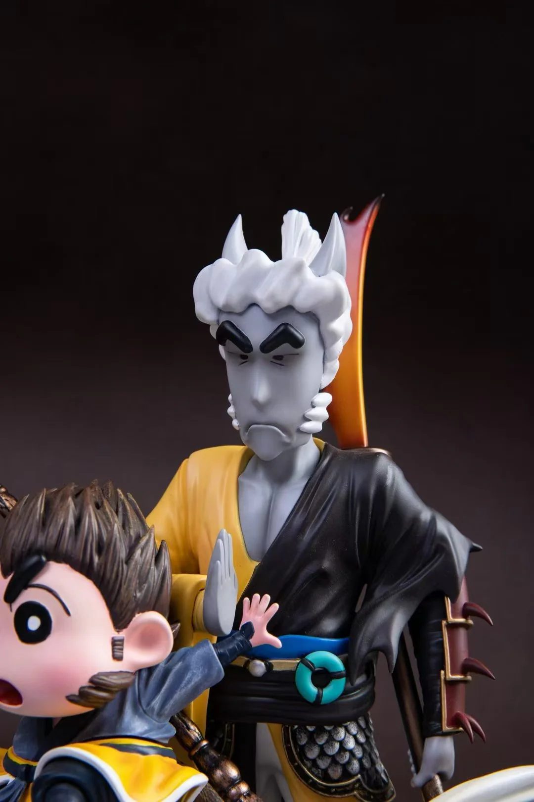 MianHuaTang Studio – Shin-chan Crossover: Journey to the West Crayon Shin-chan Resin Statue - Image 3