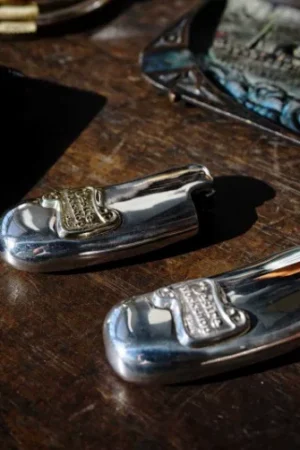 Alternative view of Raven Studio (silver jewelry) - Original Design Mirror Finish Lighter Case Original