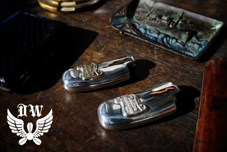 Raven Studio (silver jewelry) - Original Design Mirror Finish Lighter Case Original - Image 2
