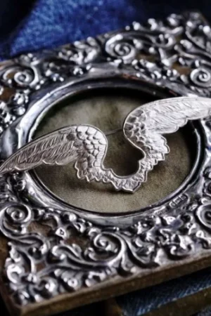 Raven Studio (silver jewelry) - Original Design Wing Brooch Original