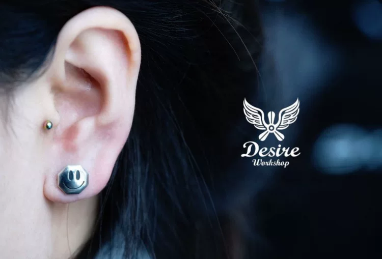 Raven Studio (silver jewelry) - Original Exclusive Design Smiley Skull Earrings Original - Image 4