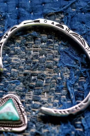Raven Studio (silver jewelry) - Original Design Native American Style Imprint Bracelet Original