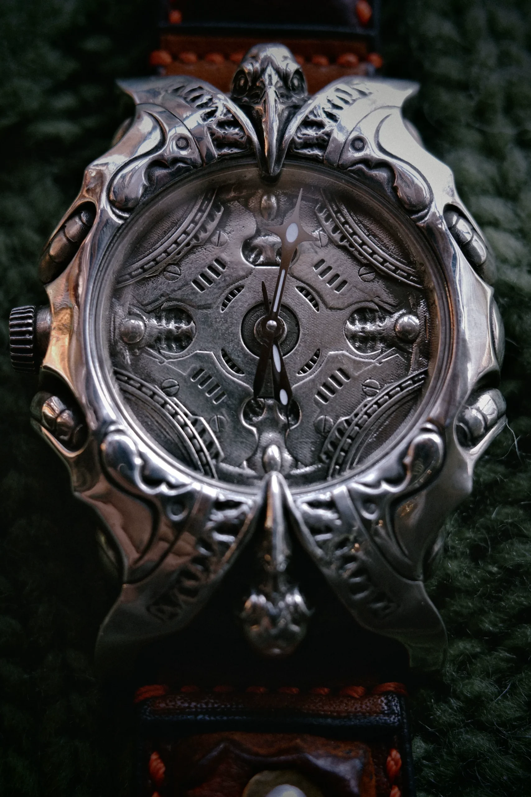 Raven Studio – Raven Symbiote Handmade Solid Silver Watch Original Sterling Silver Luxury Timepiece - Image 18