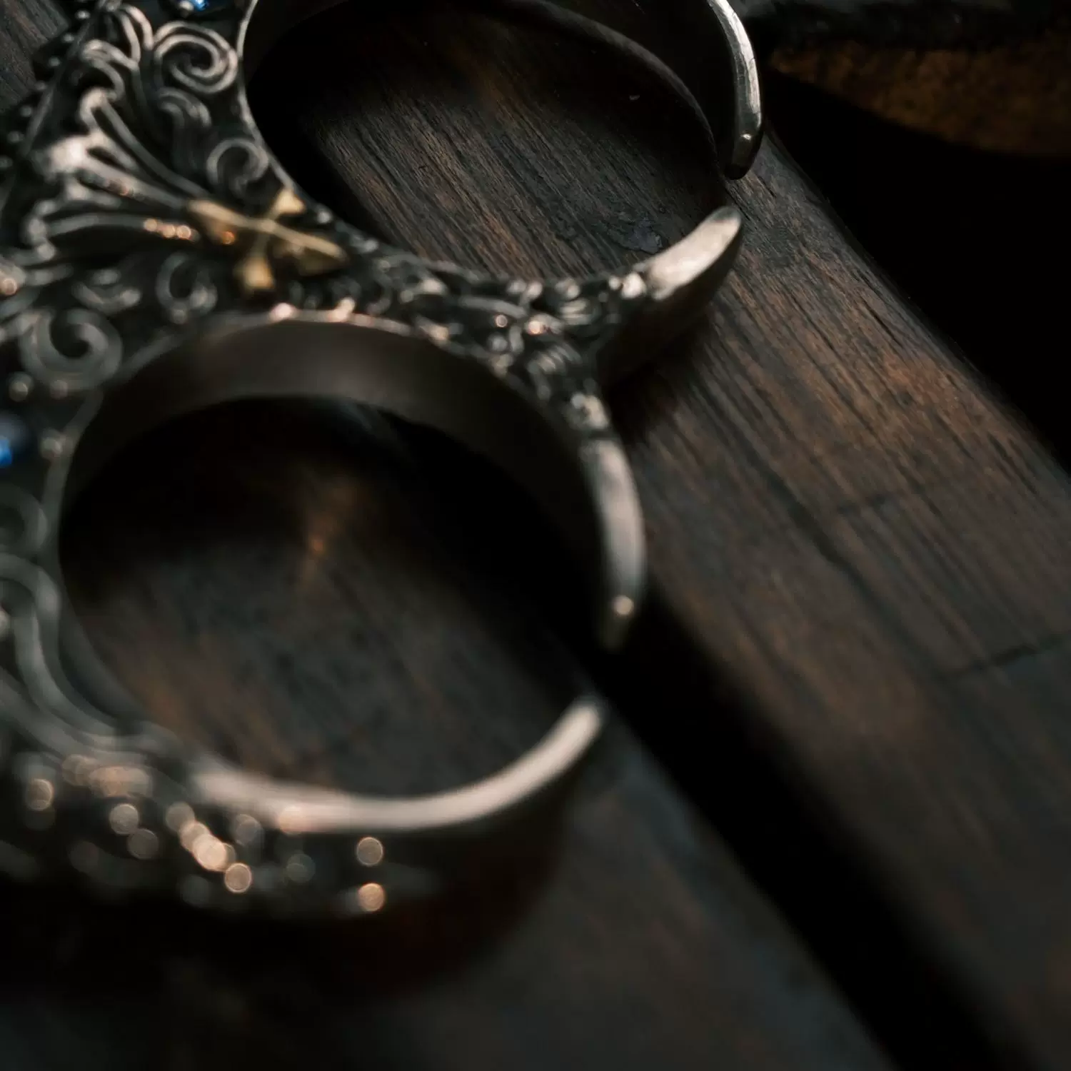 Raven Studio – “Gentleman’s Etiquette” Handmade Accessory Original Handcrafted EDC-Inspired Jewelry Piece - Image 29