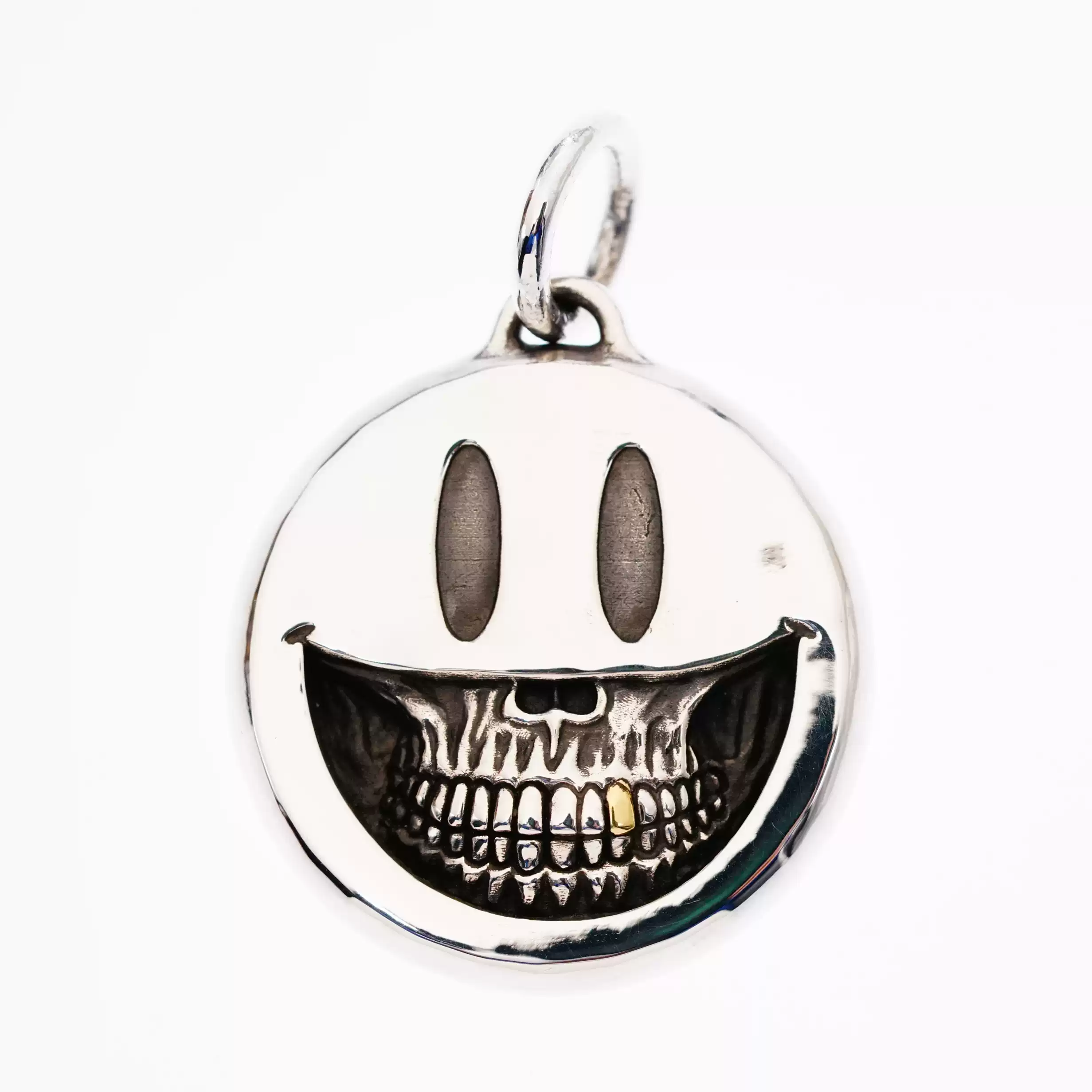 Raven Studio (silver jewelry) - Ron English Skull Smiley Couple Pendant Original - Image 6