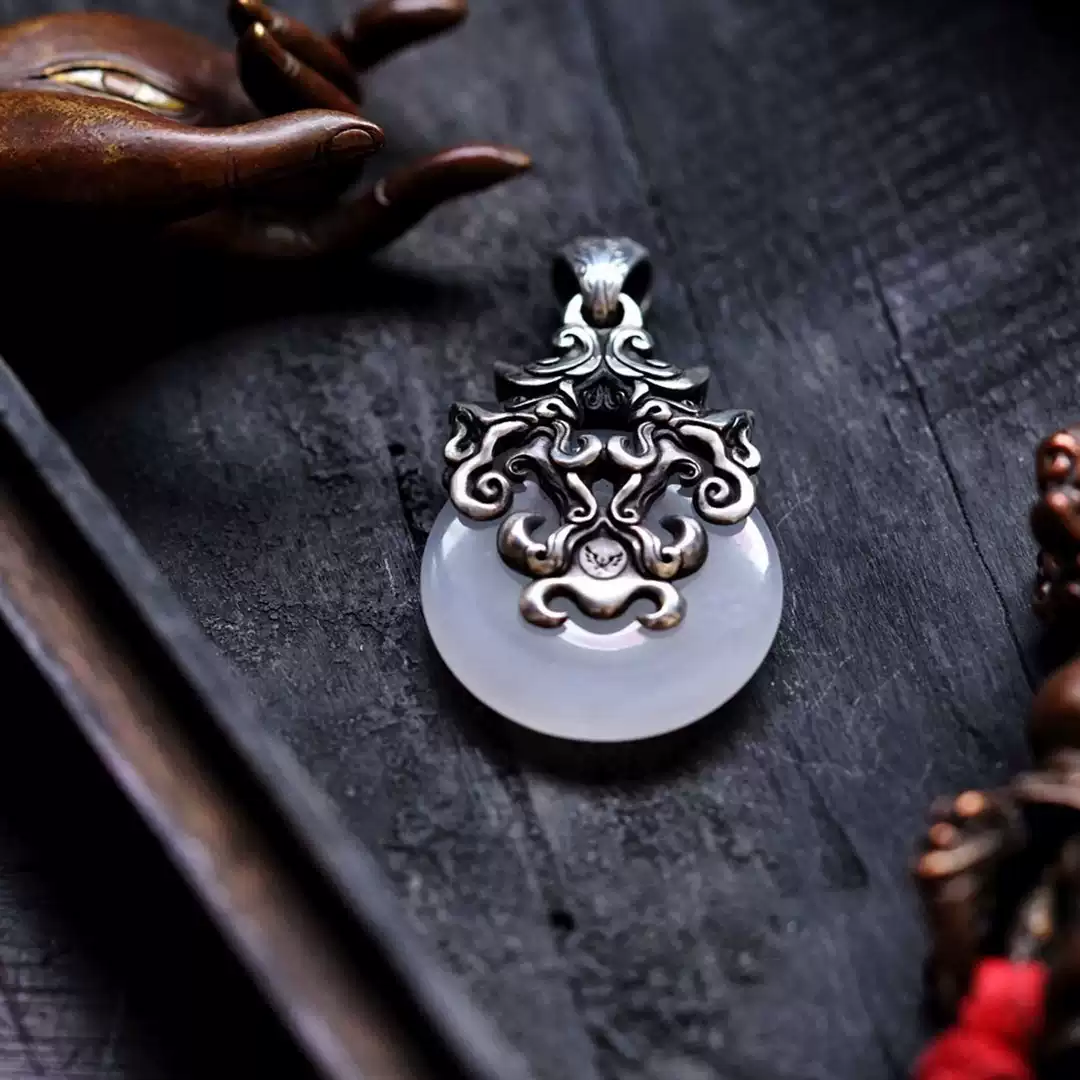 Raven Studio (silver jewelry) - Original Chinese-style “Like Silver, Like Jade” Inlaid Couple Pendant Original - Image 2