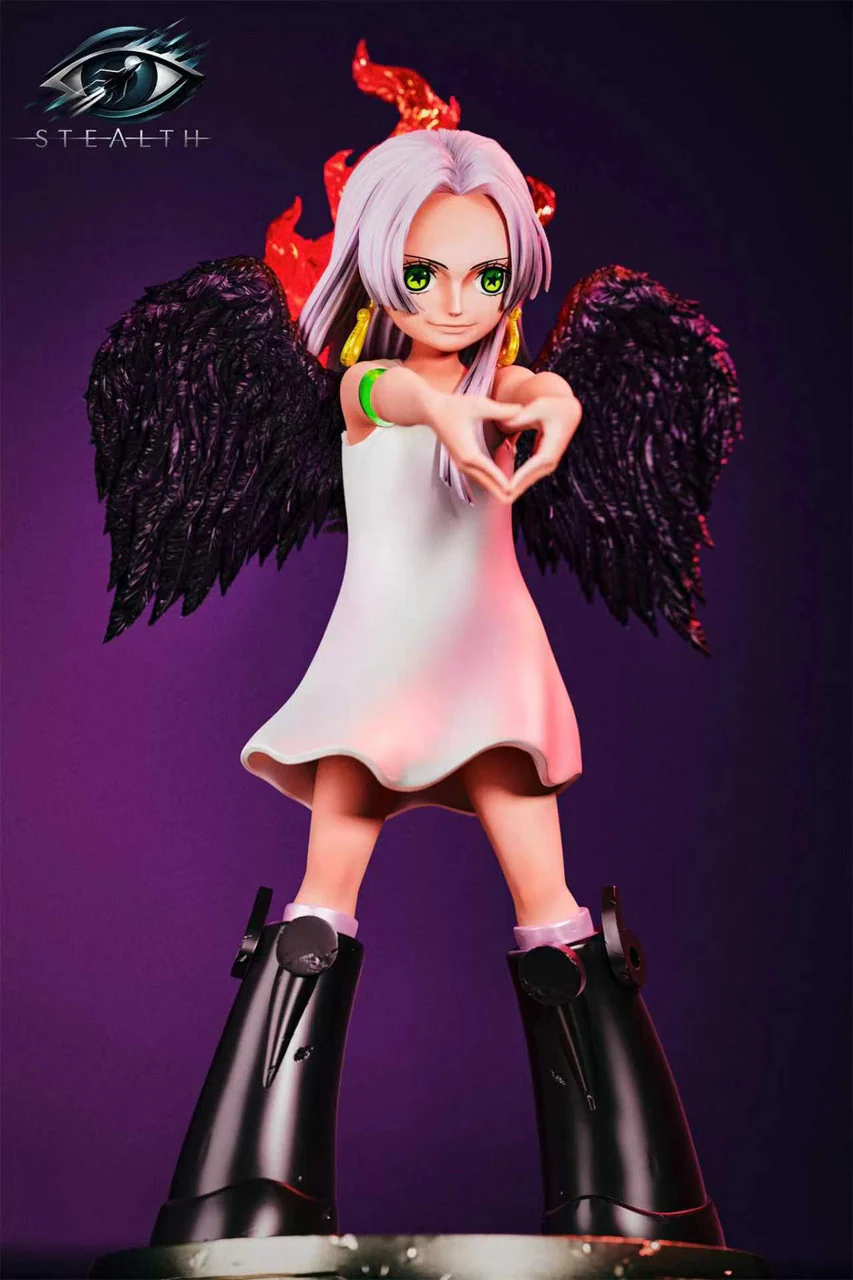 ONE PIECE – Seraphim Boa Hancock Statue LED Light-Up Premium Diorama ...