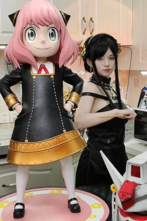 Alternative view of SPY×FAMILY – Anya Forger 1:1 Life-Size Statue – Panda Studio