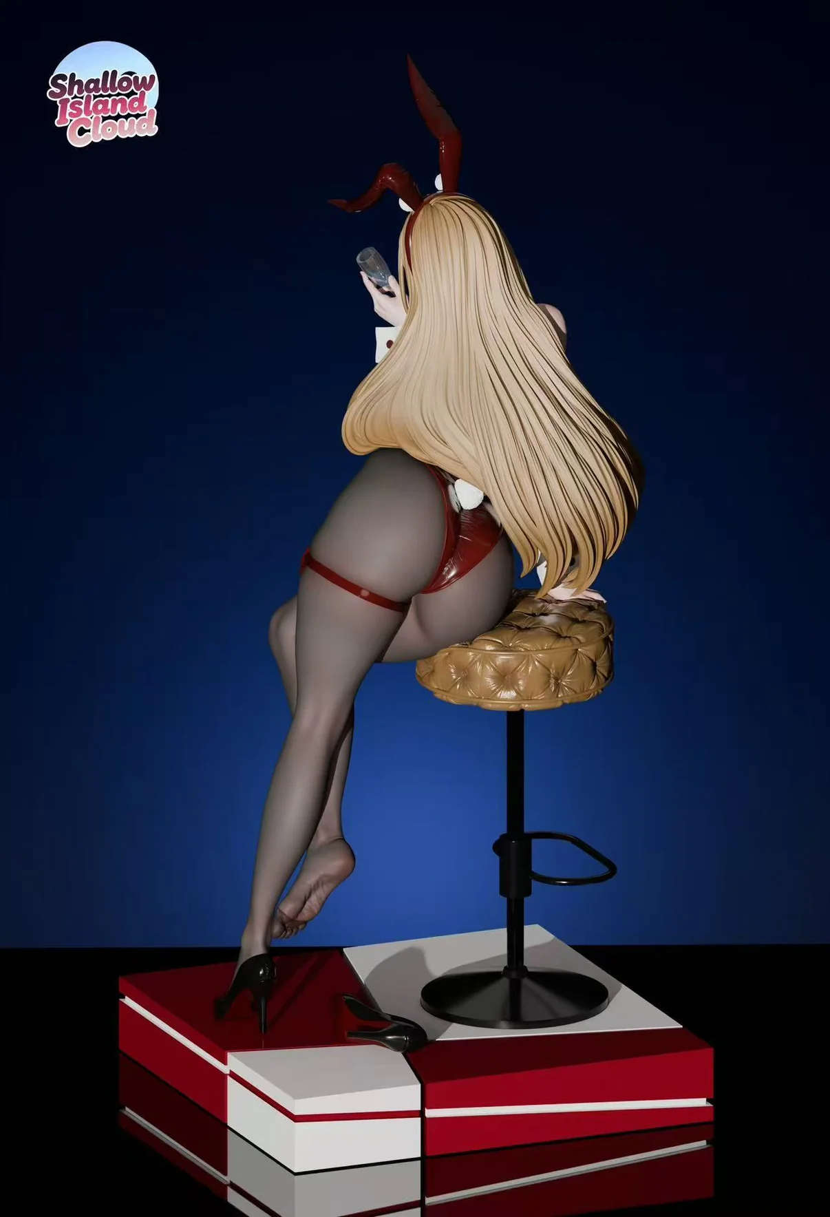 Shallow Island Cloud – Miura Haruka Original Artist Design Resin Statue