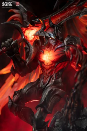 Alternative view of League of Legends – Aatrox Official Licensed Statue – Jimei Palace