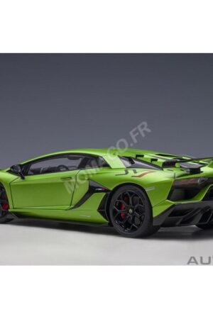 Alternative view of Lamborghini aventador svj green 2 tones Die cast
