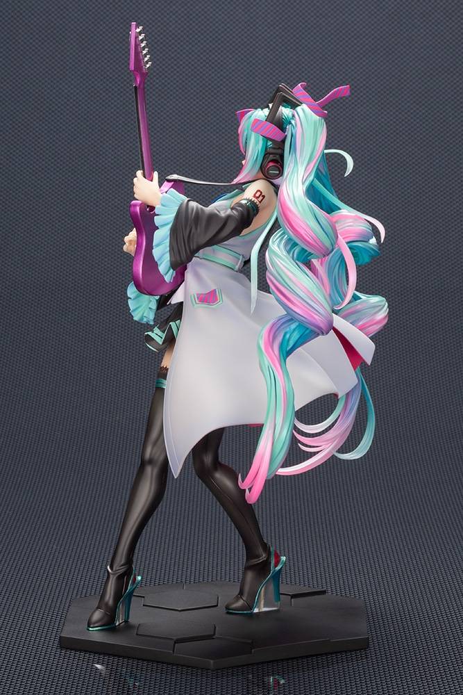 Hatsune Miku Bishoujo Remix Series 1/7 Figure