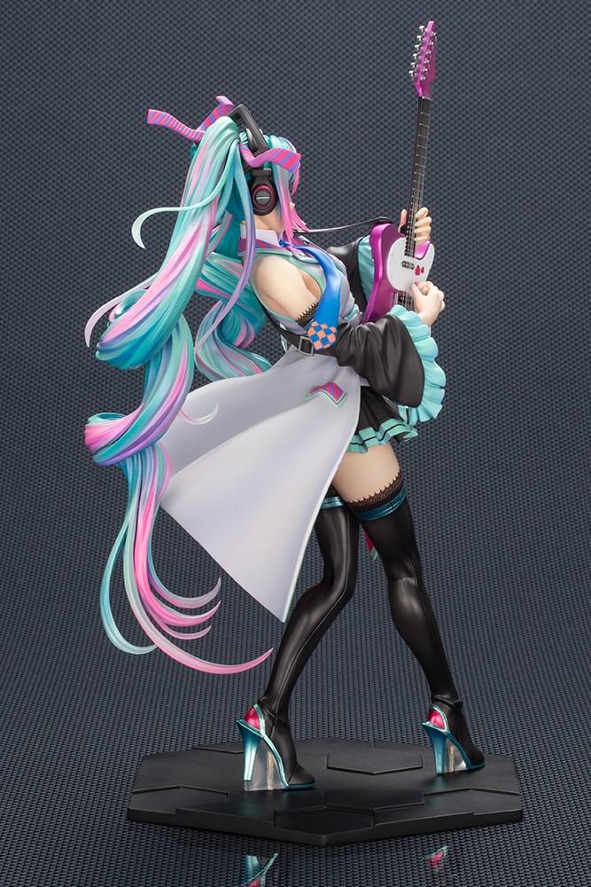 Hatsune Miku Bishoujo Remix Series 1/7 Figure