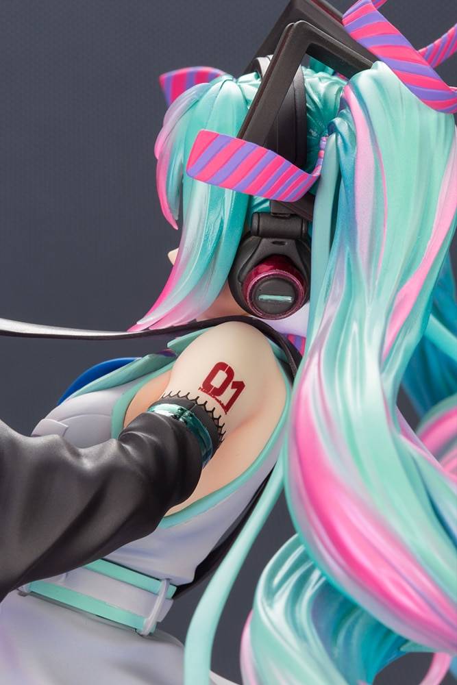 Hatsune Miku Bishoujo Remix Series 1/7 Figure