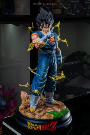 Alternative view of KAW Studio – Vegito Dragon Ball 1/6 Scale GK Resin Statue