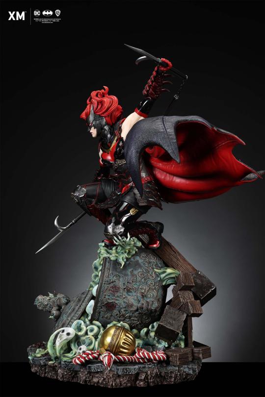 DC Comics – Batwoman Samurai Series 1/4 Scale Statue – XM Studios Limited Edition Premium Collectible - Image 4
