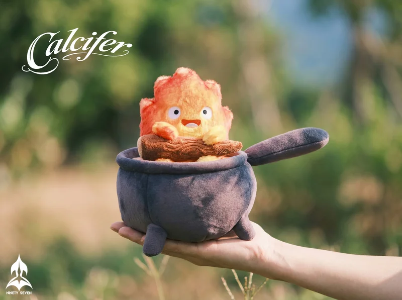 NINETY SEVEN Studio – Calcifer Plush Pendant Howl’s Moving Castle Collectible Display Set - Image 9