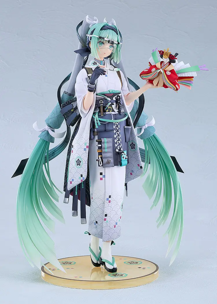 Good Smile Company – Hatsune Miku: Smile × Future Ver. Character Vocal Series 01 | 1/7 Scale Complete Figure - Image 3