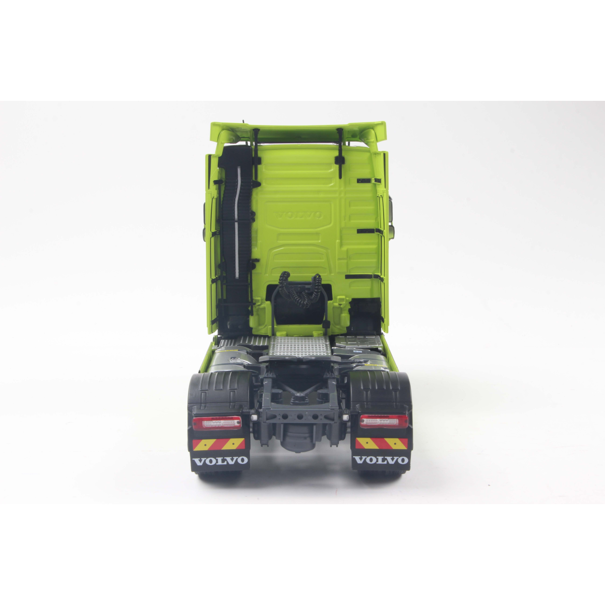 Solido - Volvo trucks fh globetrotter xl neon green 2023 1/43 Die cast - Image 4