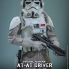 Hottoys Star Wars AT-AT Driver