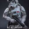 Hottoys Star Wars AT-AT Driver