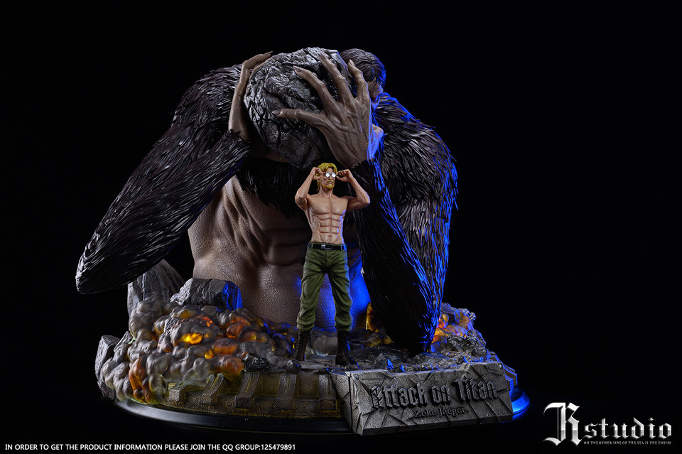 Attack on Titan Zeke Jaeger & Beast Titan LED Diorama Statue – JR Studio - Image 3