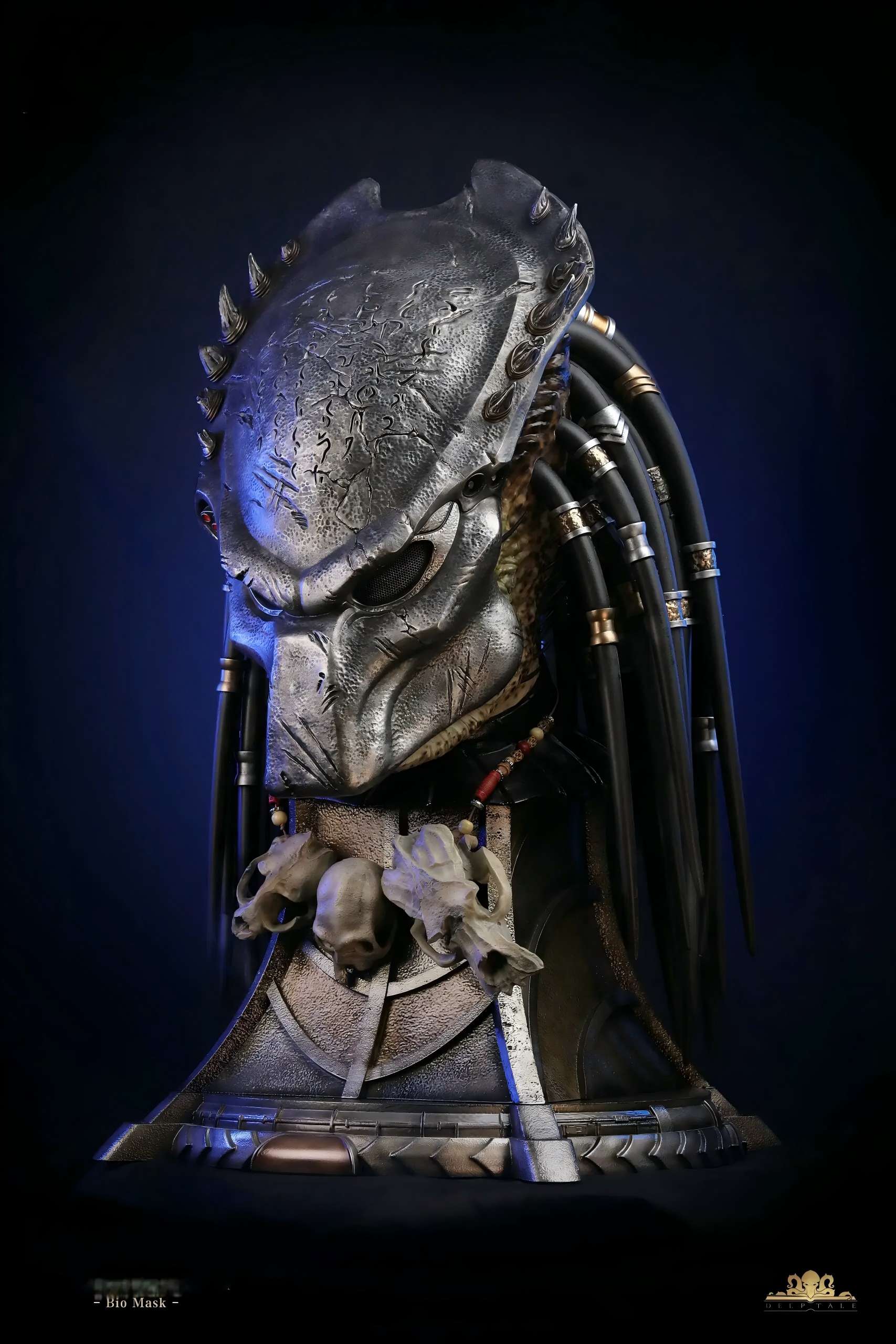 Deep Tale Studio Wolf Predator Bust Alien vs. Predator