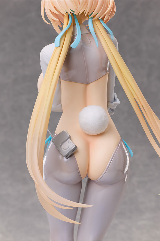 FREEing - BUNNY SUIT PLANNING Sophia F. Shirring: Reverse Bunny Ver. (White Edition) 1/4 Complete Figure (Licensed)
