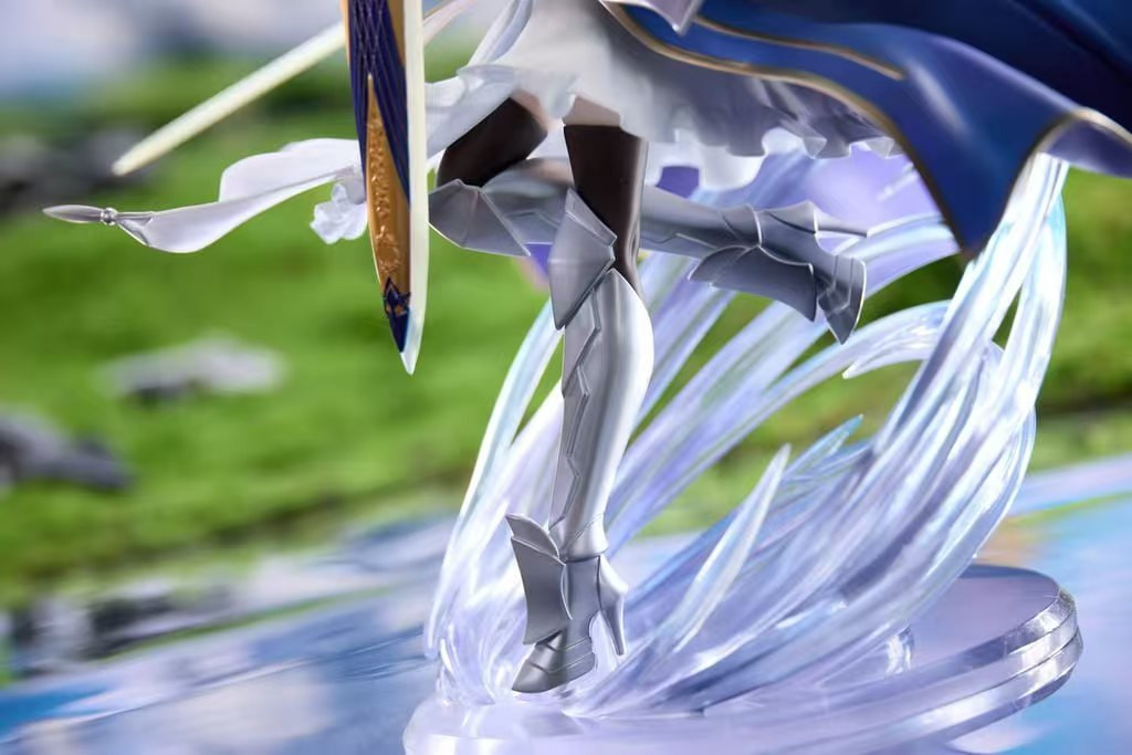 Fate Saber 1/6 Scale Resin Statue - MAM BO Studio - Image 4