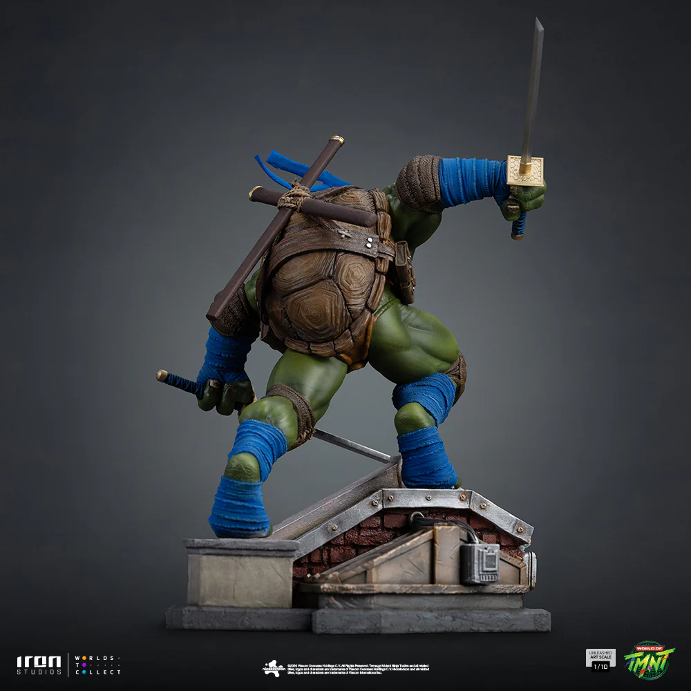 Iron Studio - Teenage Mutant Ninja Turtles Leonardo Art Scale 110 Statue
