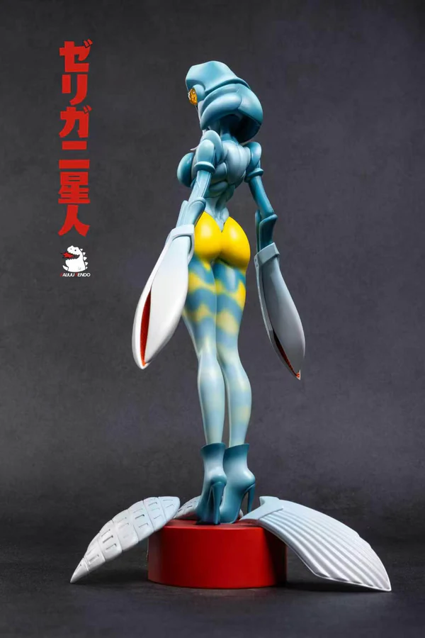 Kaijuu Tendo Studio - Ultraman Alien Baltan 16 Scala Limited Edition Statue