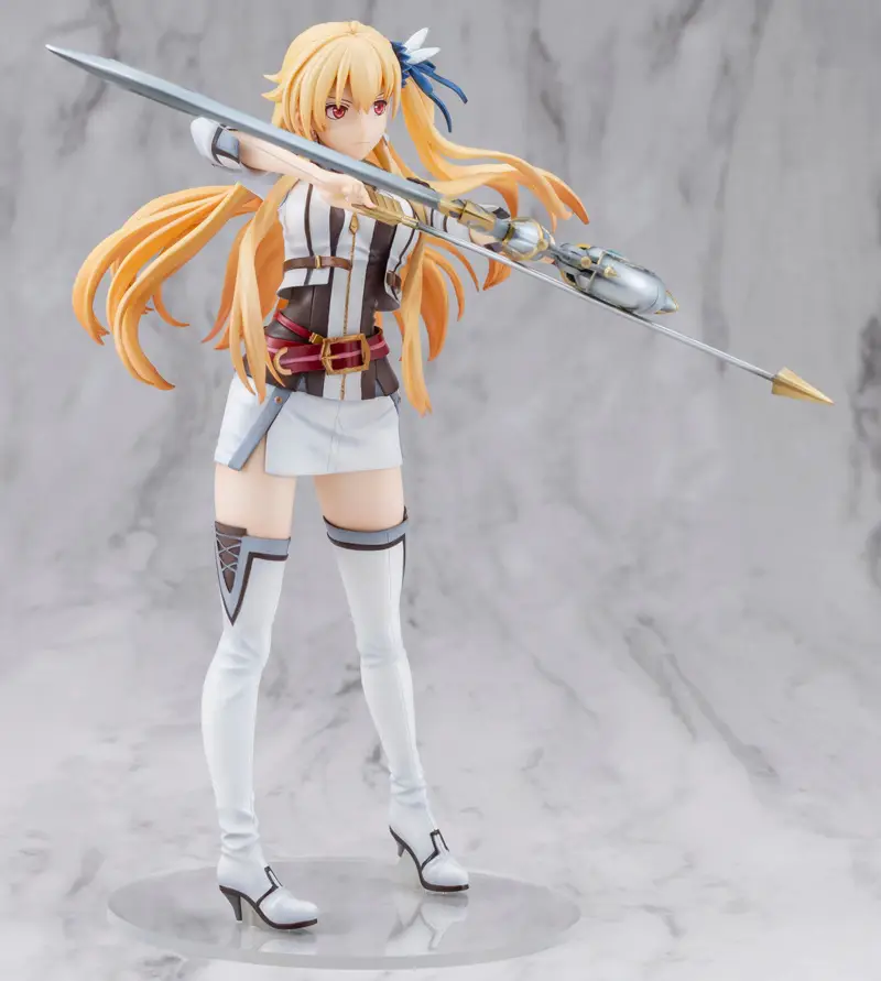 Kotobukiya – Alisa Reinford 18 Scale Figure