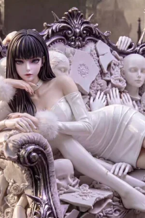MMC Studio 14 The throne of autophagy Sadako Yamamura with LED
