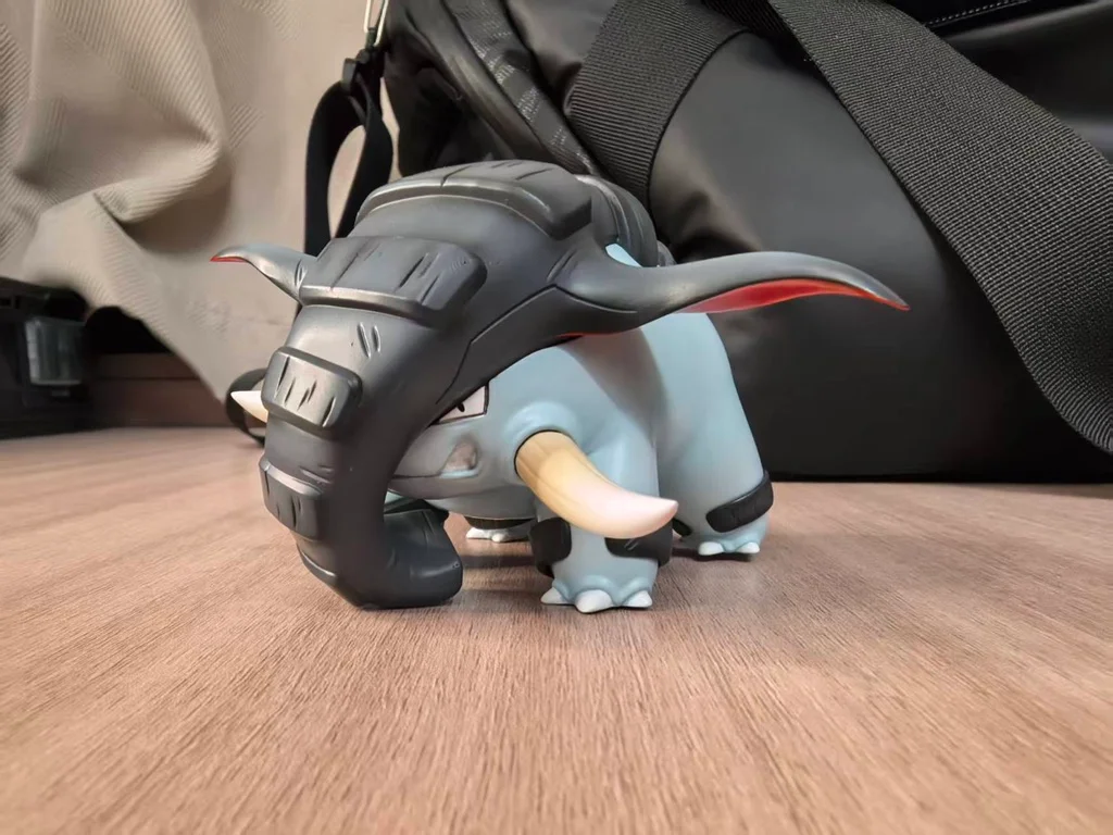 Magic Center Studio Pokémon Phanpy Donphan