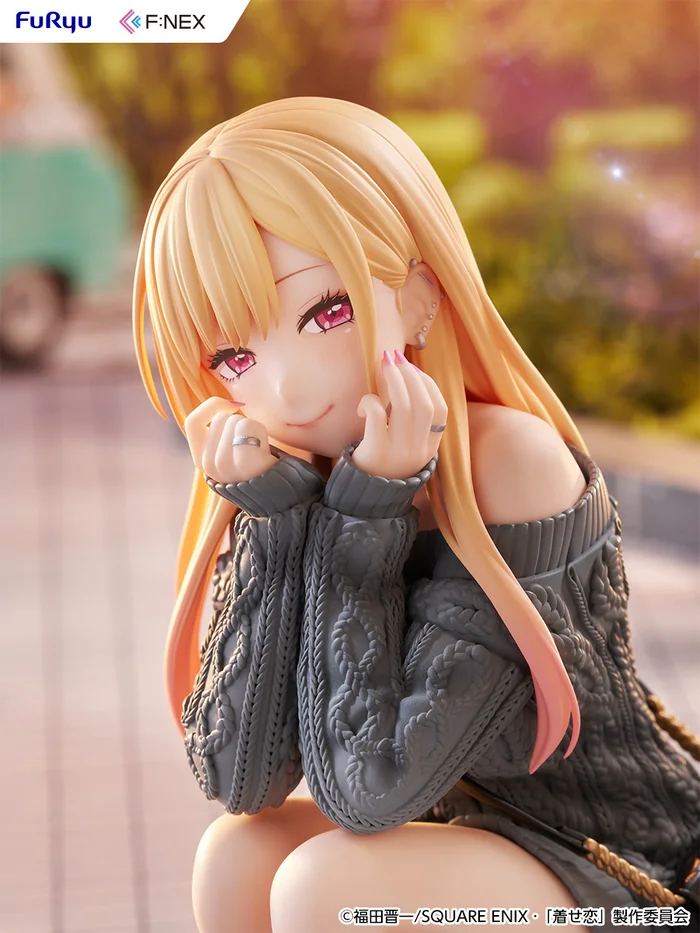 Marin Kitagawa Knitwear Ver. 16 Scale Figure