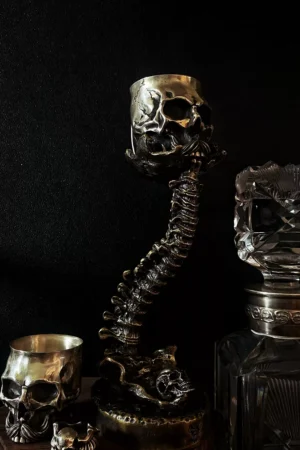 Raven Studio(silver jewelry) - “Iron Blood” Jewelry Stand