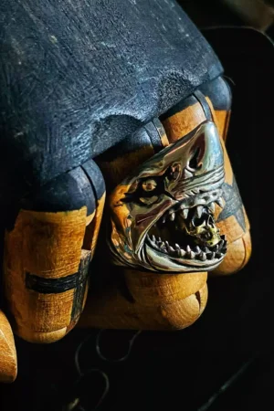Raven Studio(silver jewelry) - Original “Fighter” Shark Ring