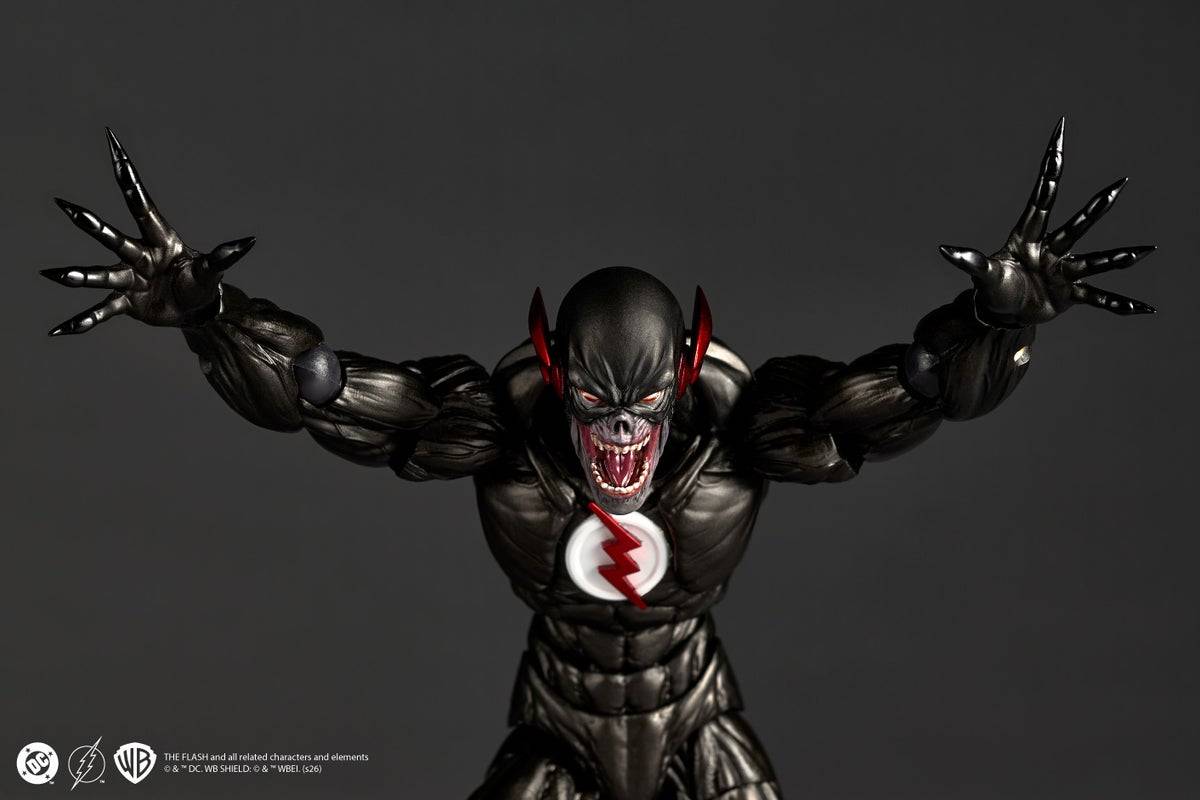 Amazing YamaguchiRevoltech DC Comics - Black Flash