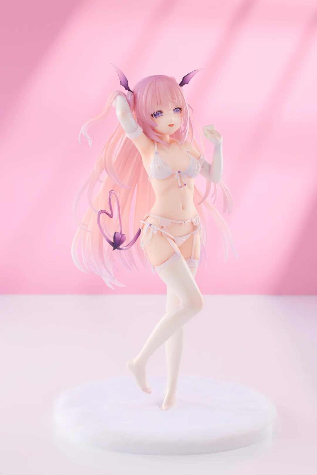 VIOLET STUDIO - Rurumu Mama 1/6 Figure (Licensed)
