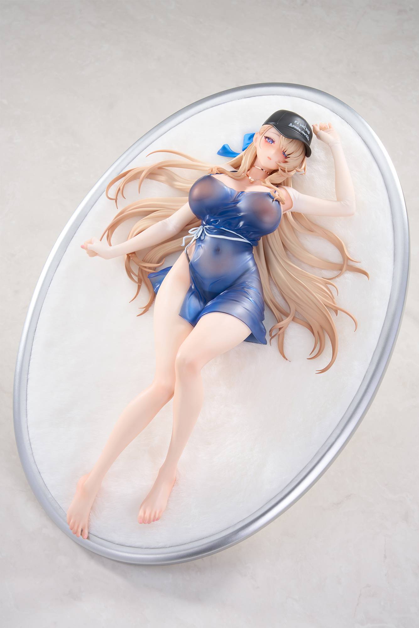 Apex Brown Dust Wilhelmina Figure
