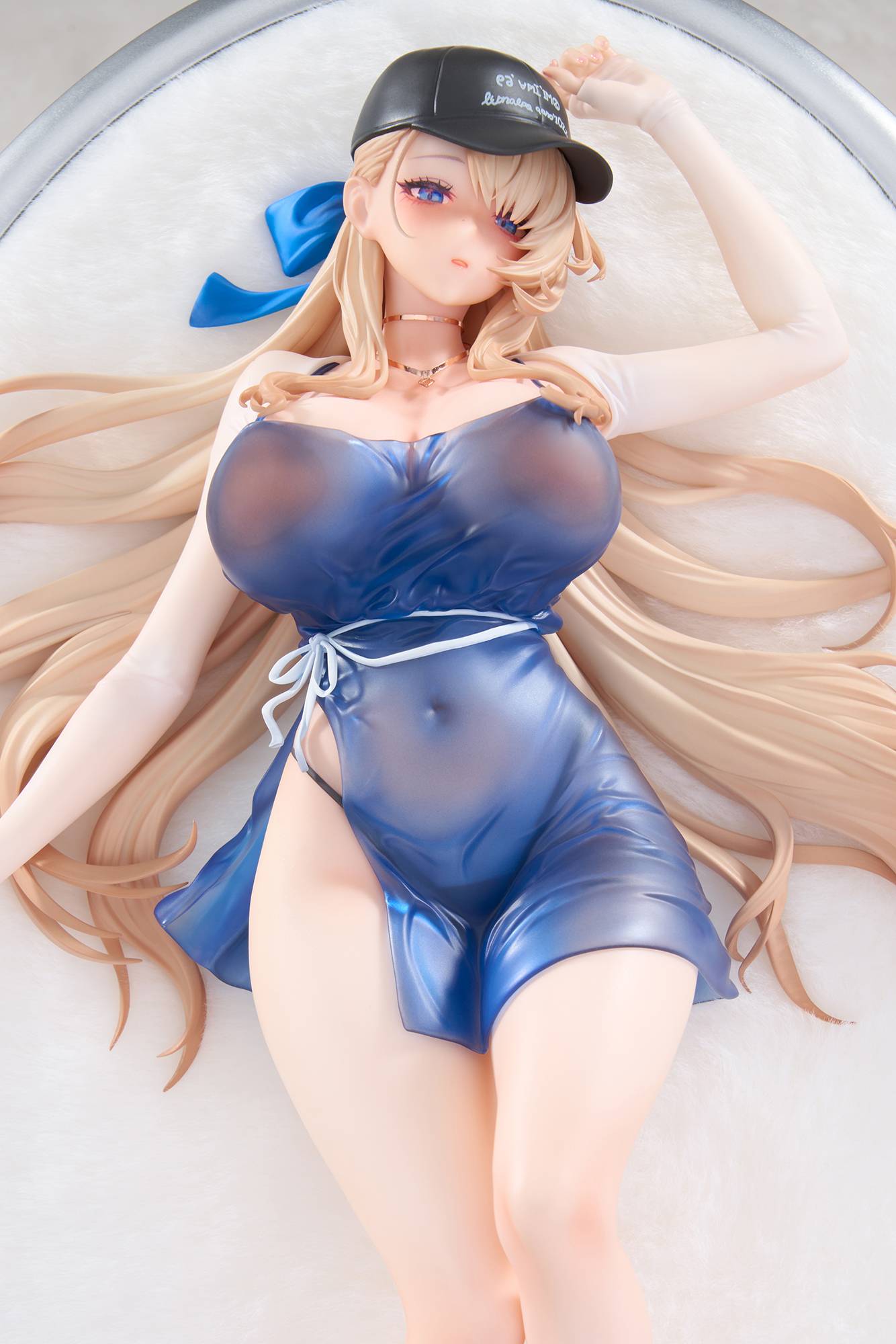 Apex Brown Dust Wilhelmina Figure