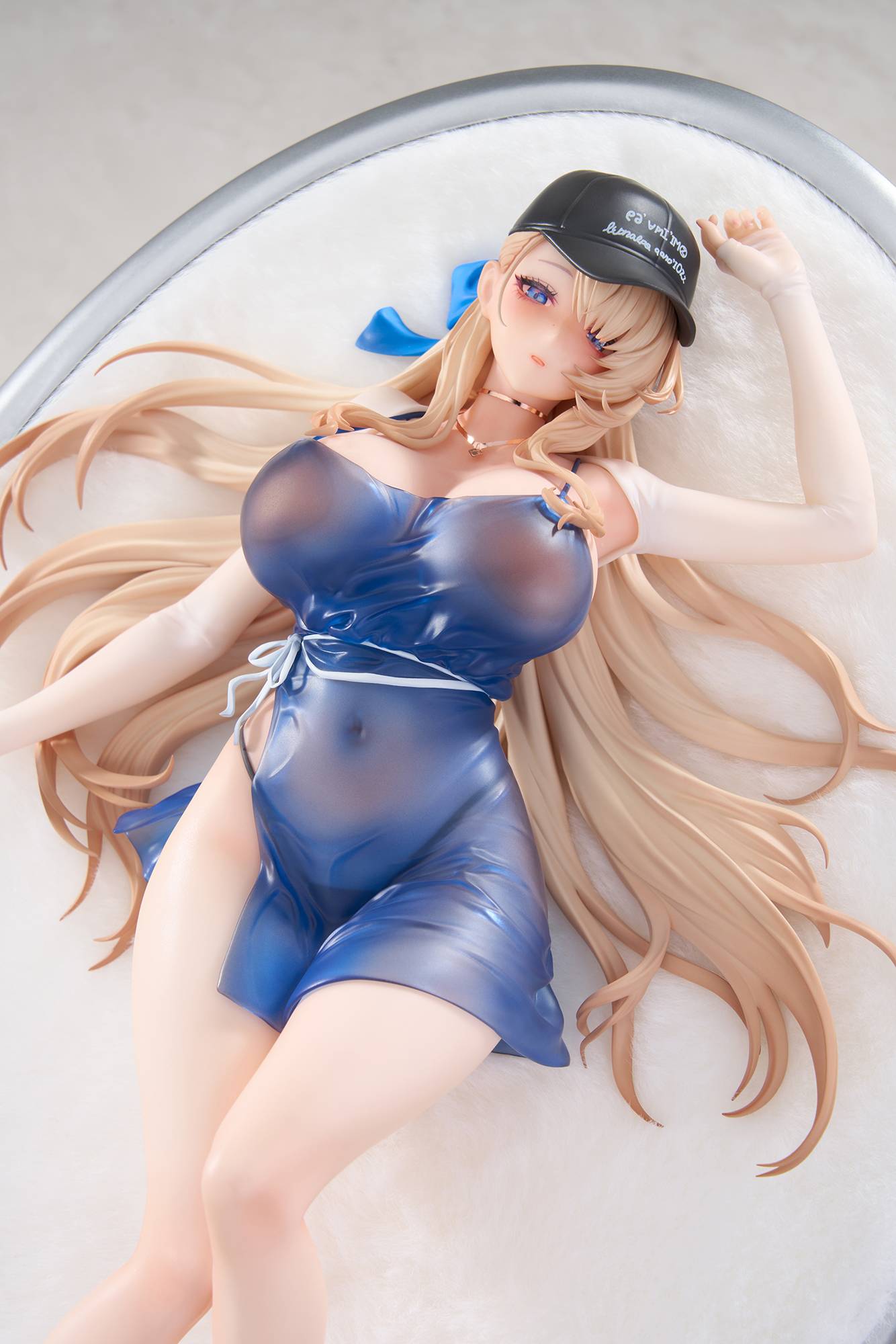 Apex Brown Dust Wilhelmina Figure