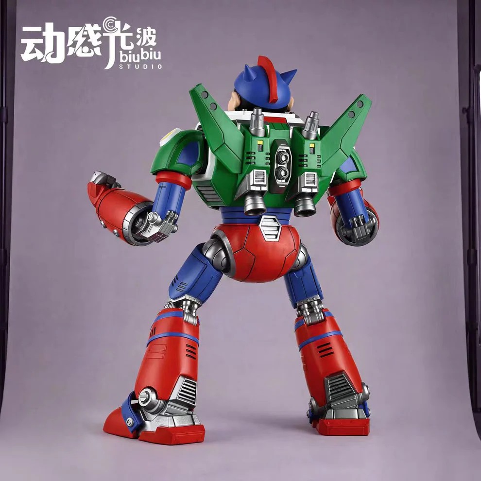 BiuBiu Studio Crayon Shin-chan Shinnosuke Nohara Statue