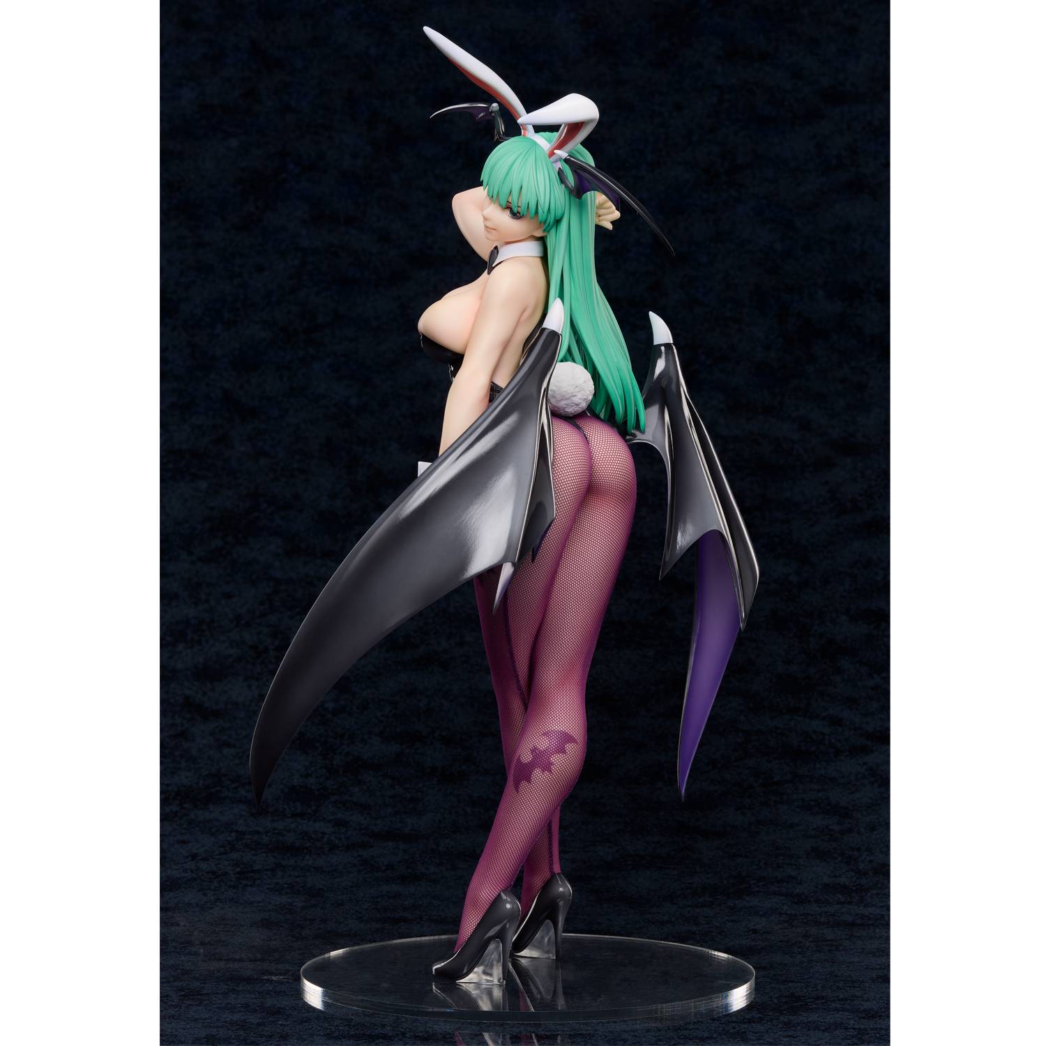 FREEing Darkstalkers Morrigan Figure