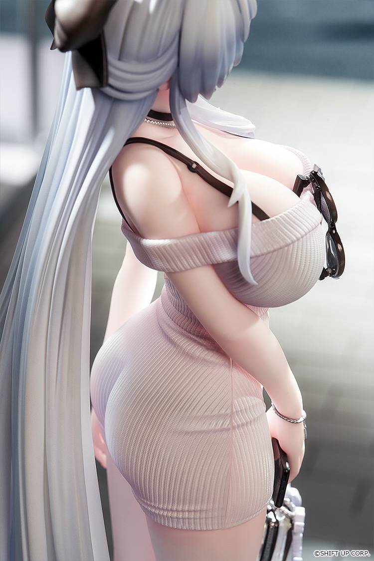 Good Smile Arts Shanghai Goddess of Victory NIKKE Cinderella Figure
