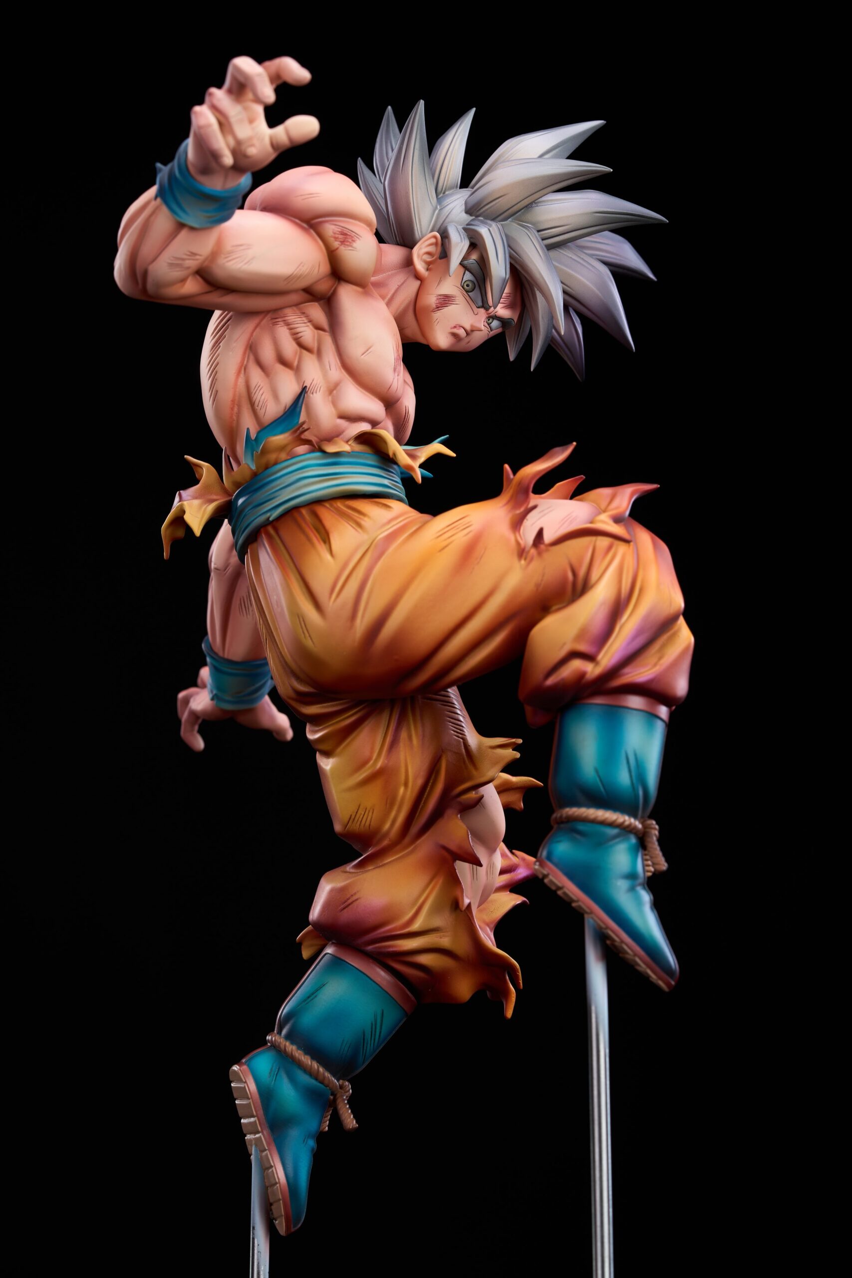 Good Man Studio Dragon Ball Son Goku Statue