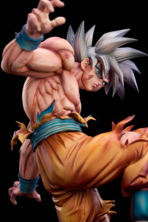 Good Man Studio Dragon Ball Son Goku Statue